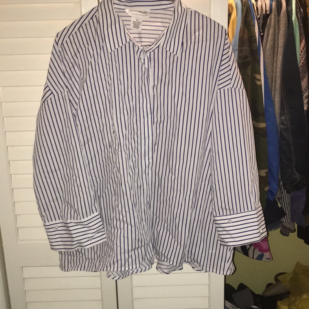 Button up dressy shirt